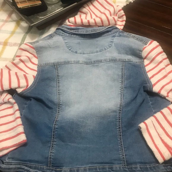 Waist high demin jacket - Picture 4 of 5